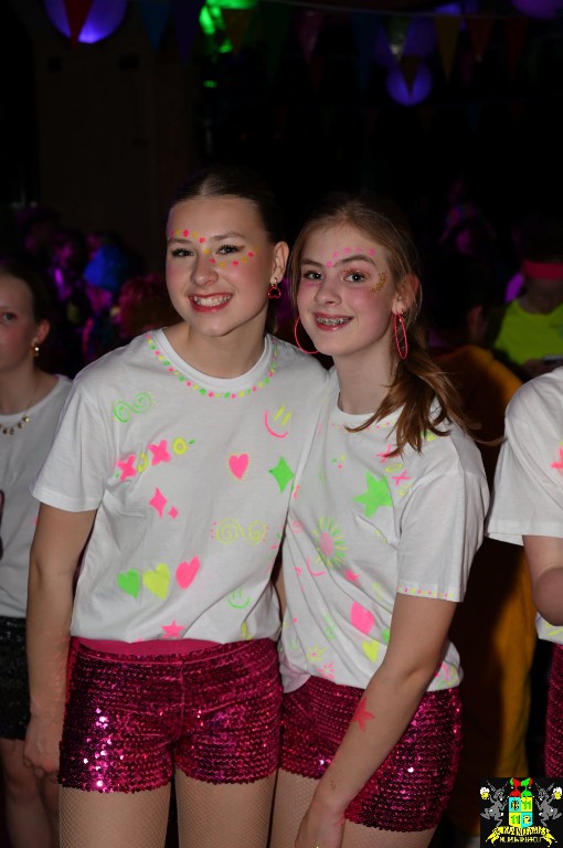 ../Images/Jeugddisco Glow in the Dark 110.jpg